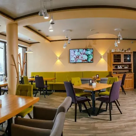 Whiteberry 3* Bukowel