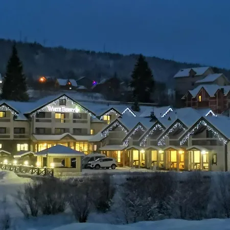 Whiteberry 3* Буковель